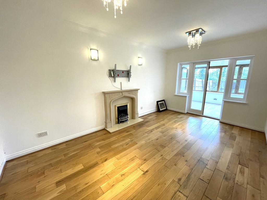 Property photo 2 of 17 Not Specified