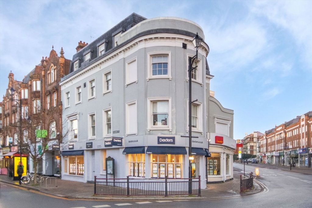 Property photo 1 of 6