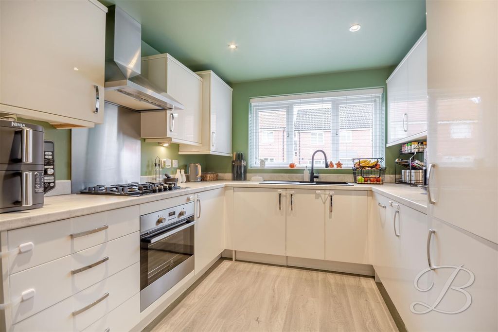 Property photo 3 of 33 Ccltd-9.Jpg