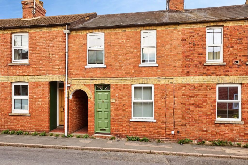 Property photo 1 of 14
