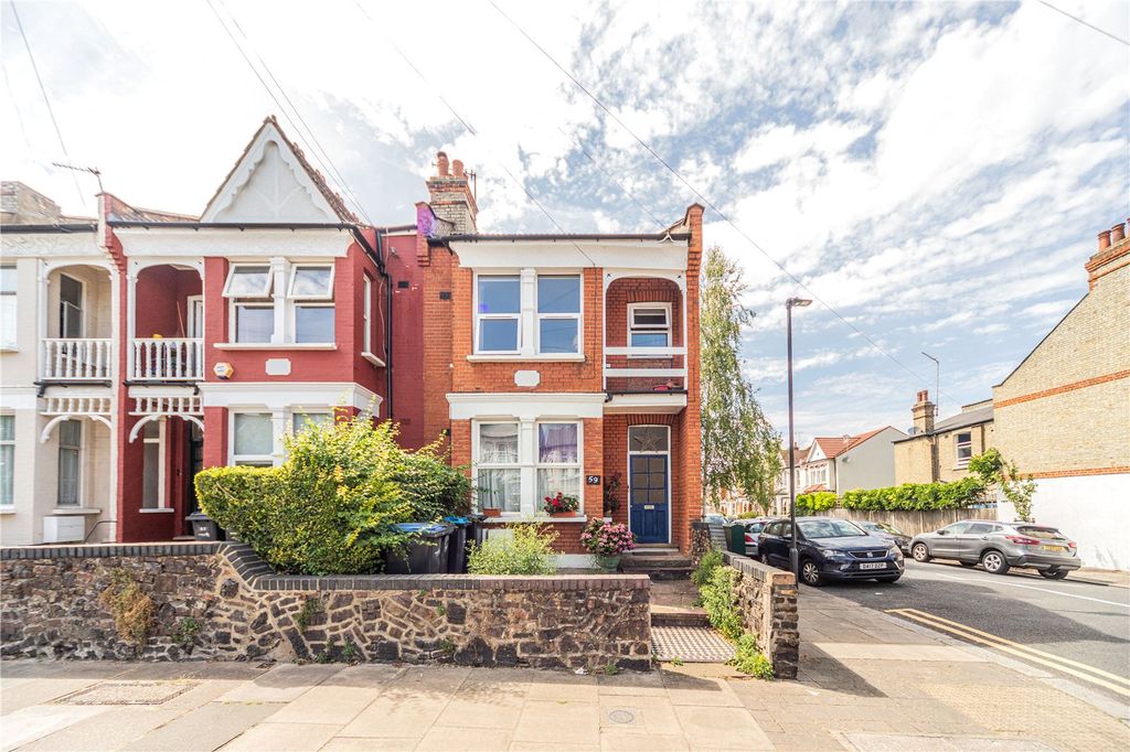 Property photo 1 of 11 Picture No. 05
