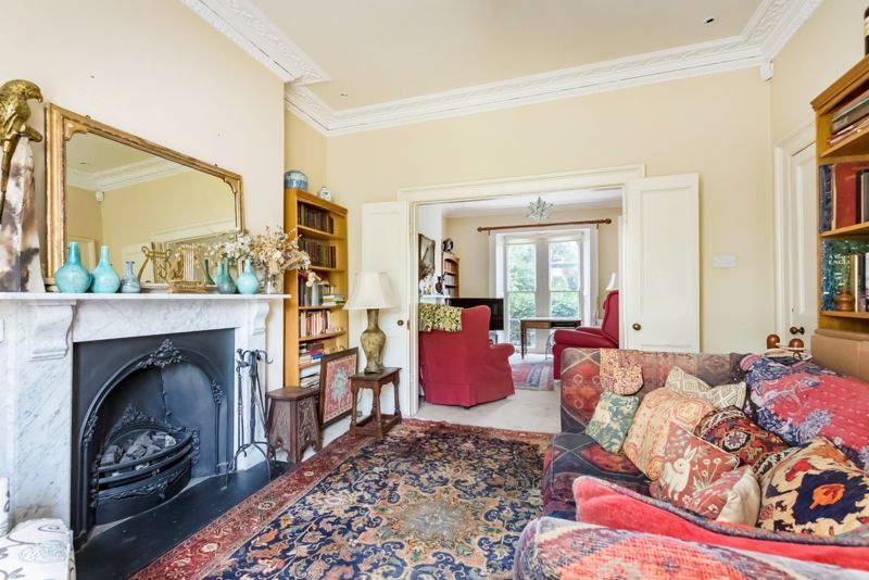 Property photo 3 of 19 Sitting Room