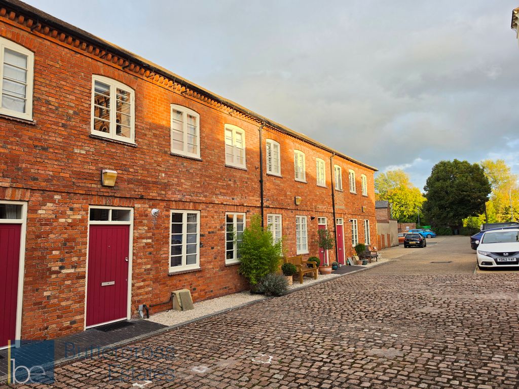 Property photo 1 of 14 The Malthouse
