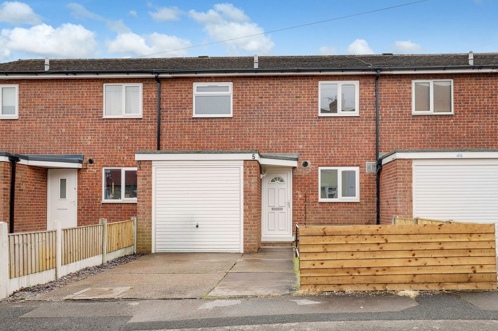 Property photo 1 of 11