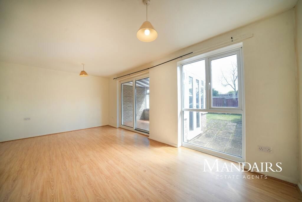 Property photo 3 of 23