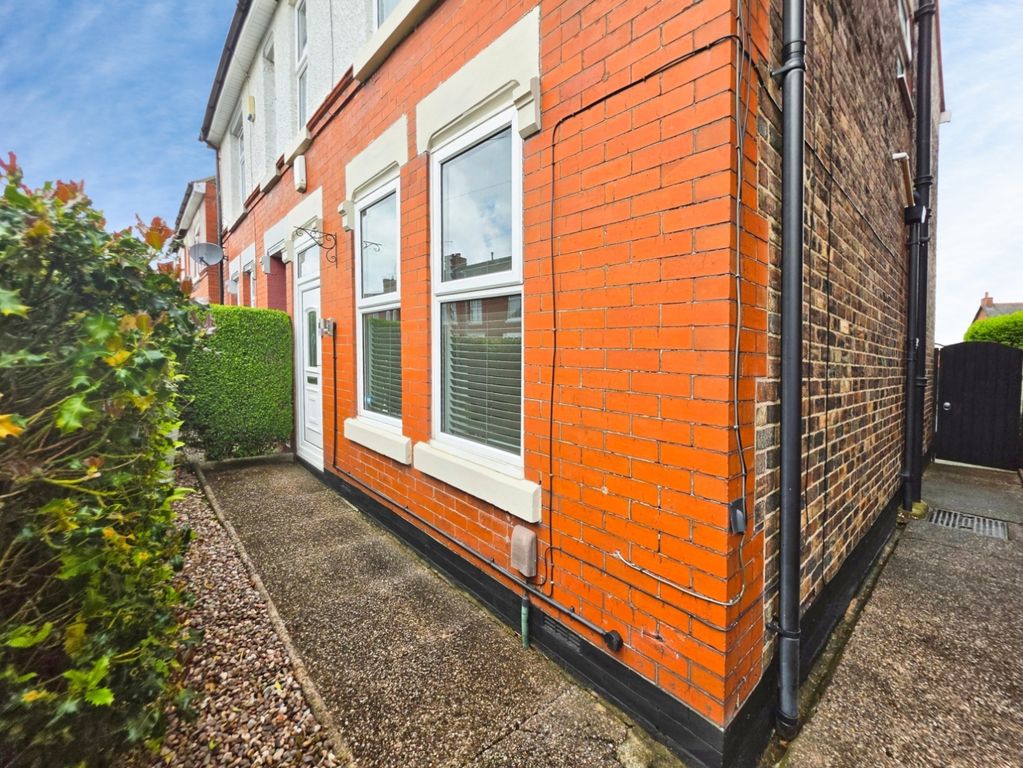 Property photo 3 of 63 Pbox-Img.Jpg