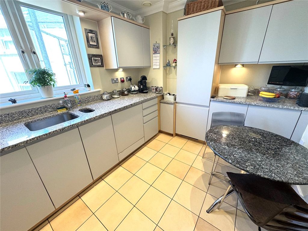 Property photo 3 of 14 Picture No. 26