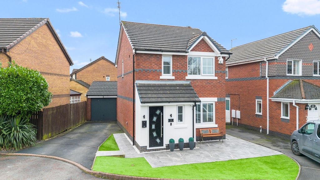 Property photo 1 of 24