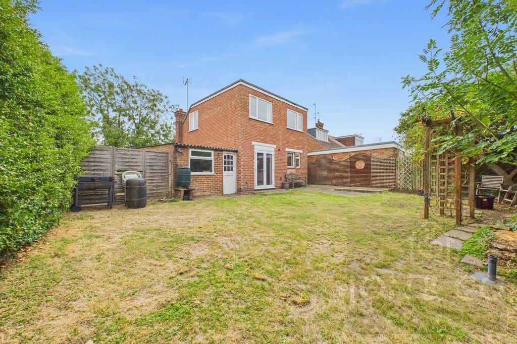 Property photo 3 of 15