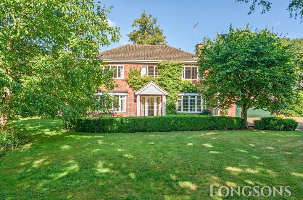 Property photo 1 of 23