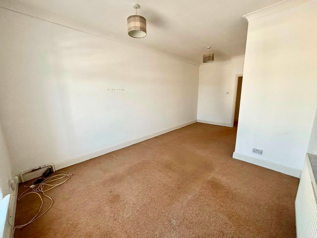 Property photo 2 of 3