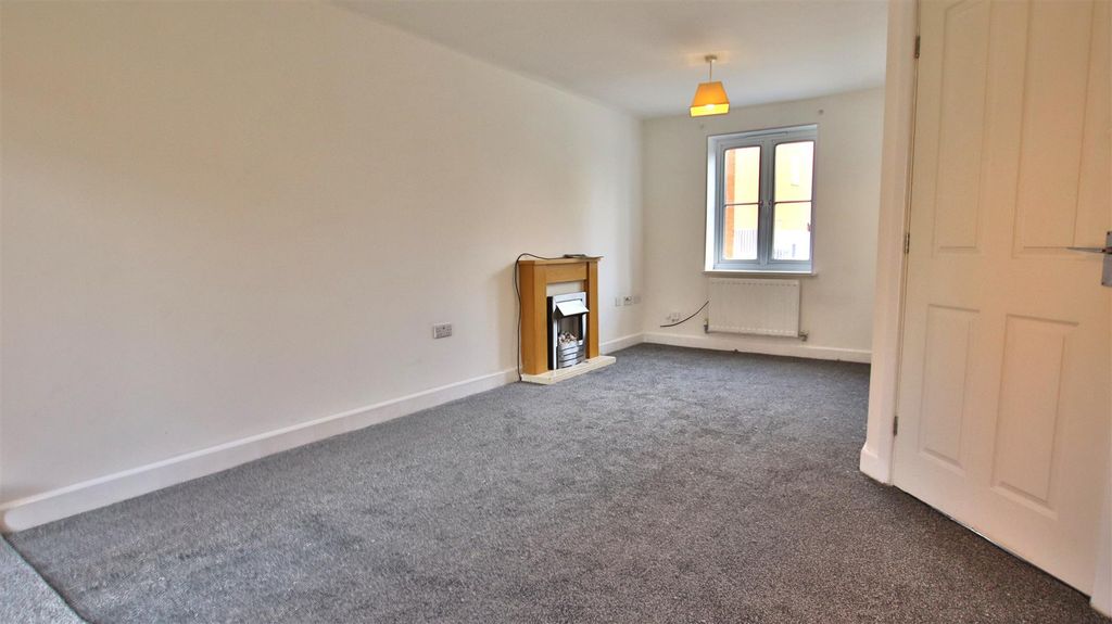 Property photo 2 of 15 Img_9437.Jpg