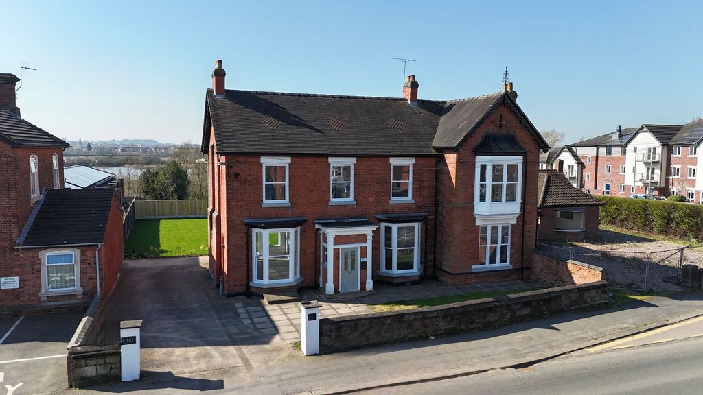 Property photo 1 of 40