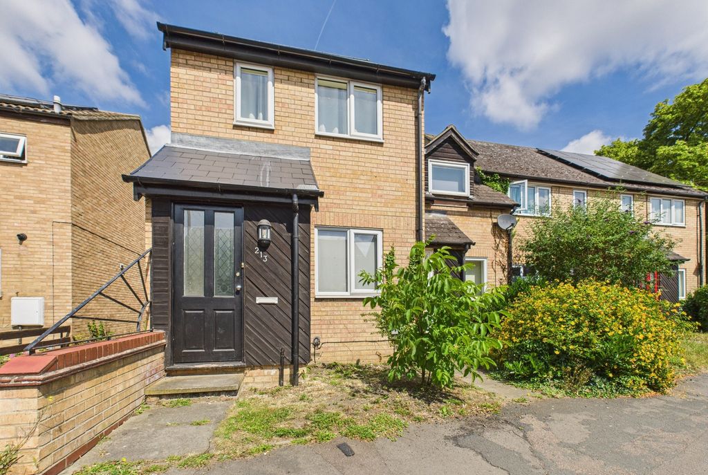 Property photo 1 of 18 Cam02545G0-Pr0422-Still002