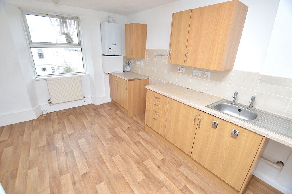 Property photo 2 of 8 Kitchen/Diner