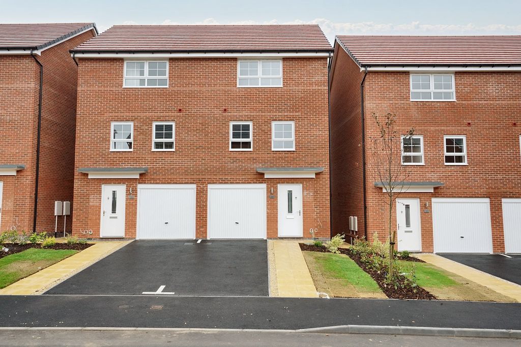 Property photo 1 of 21 Picture No. 01