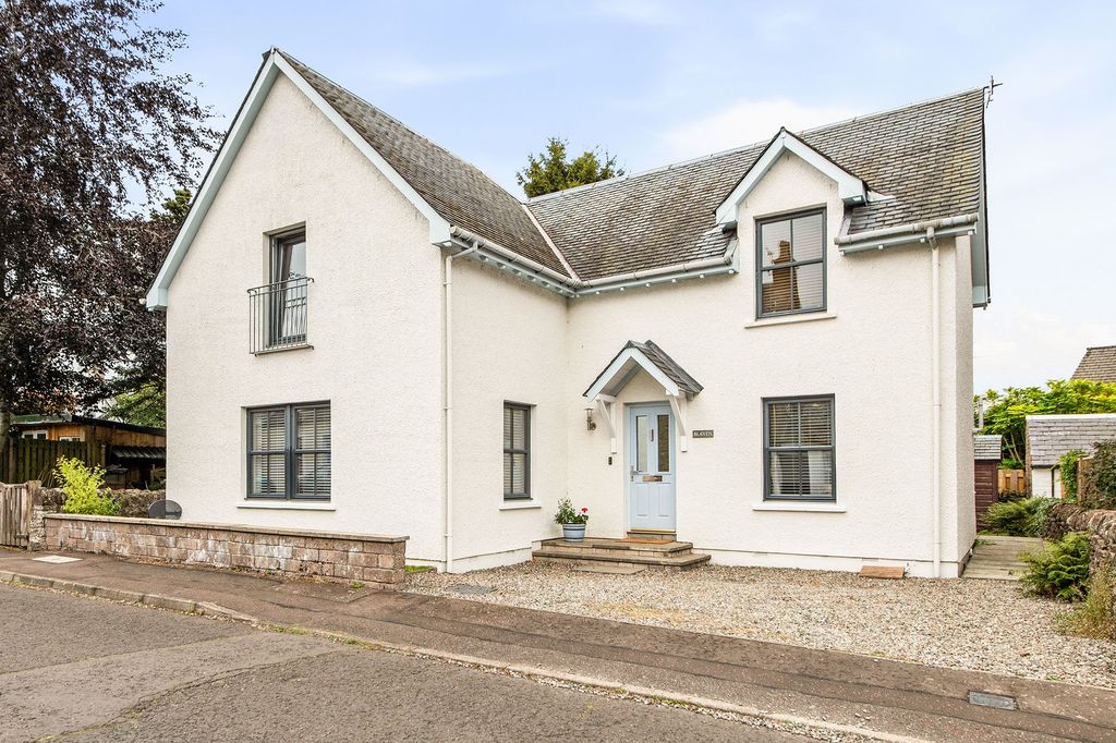 Property photo 1 of 25