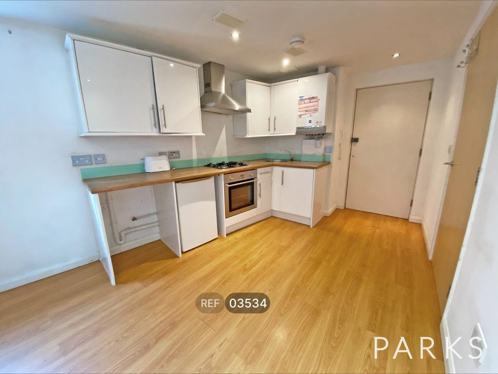 Property photo 3 of 5 Kitchen/Living Area