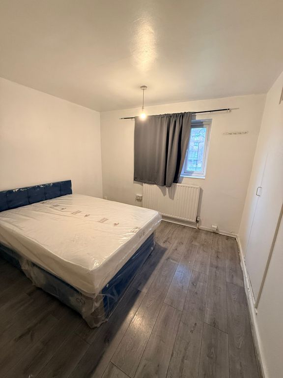 Property photo 1 of 4