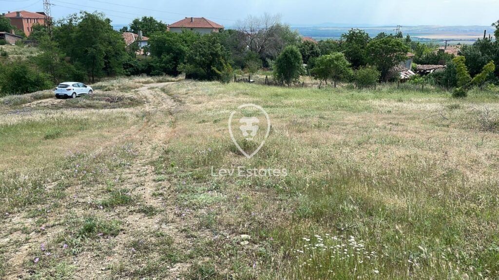Property photo 2 of 7