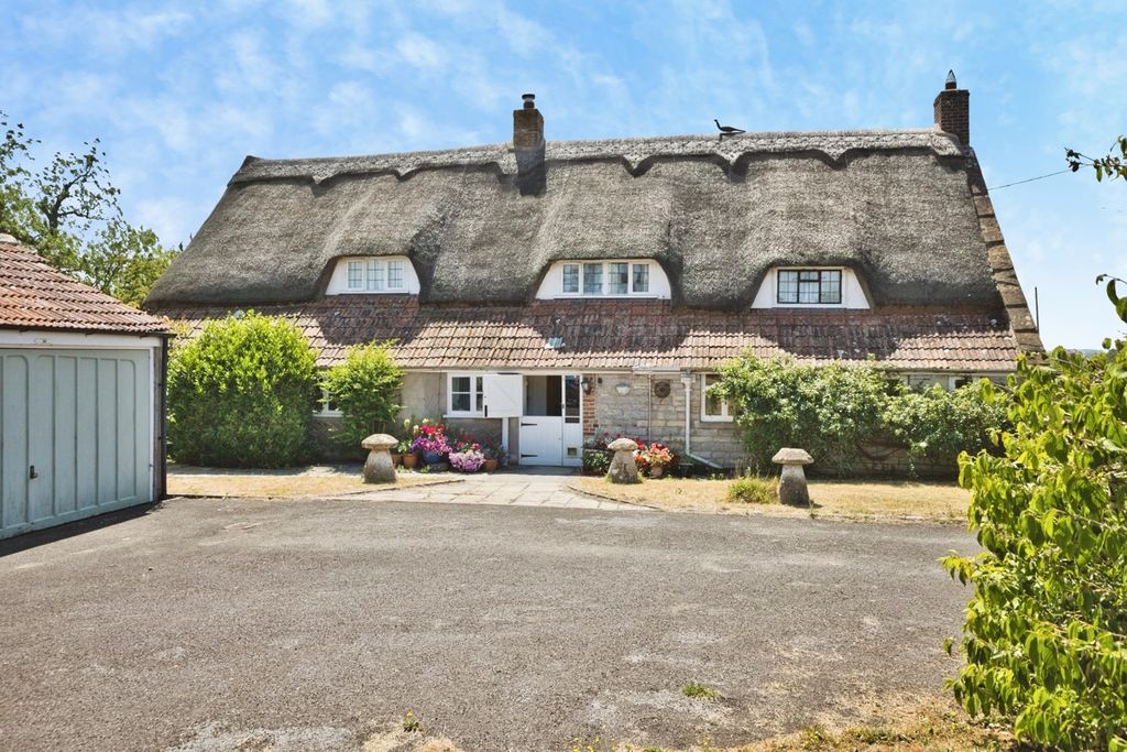 Property photo 1 of 25 Pbox-Img.Jpg