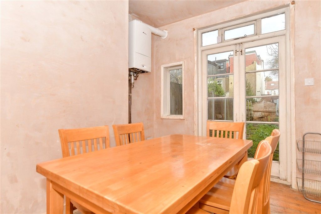 Property photo 2 of 10 Internal Lifestyle Photograph