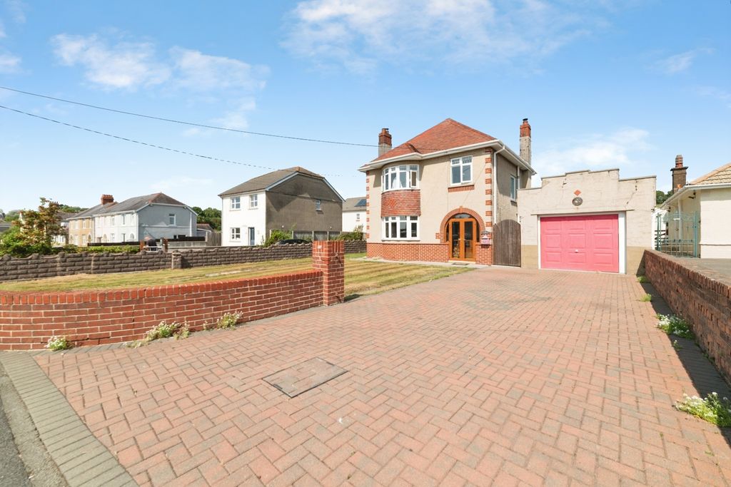 Property photo 1 of 20 Pbox-Img.Jpg