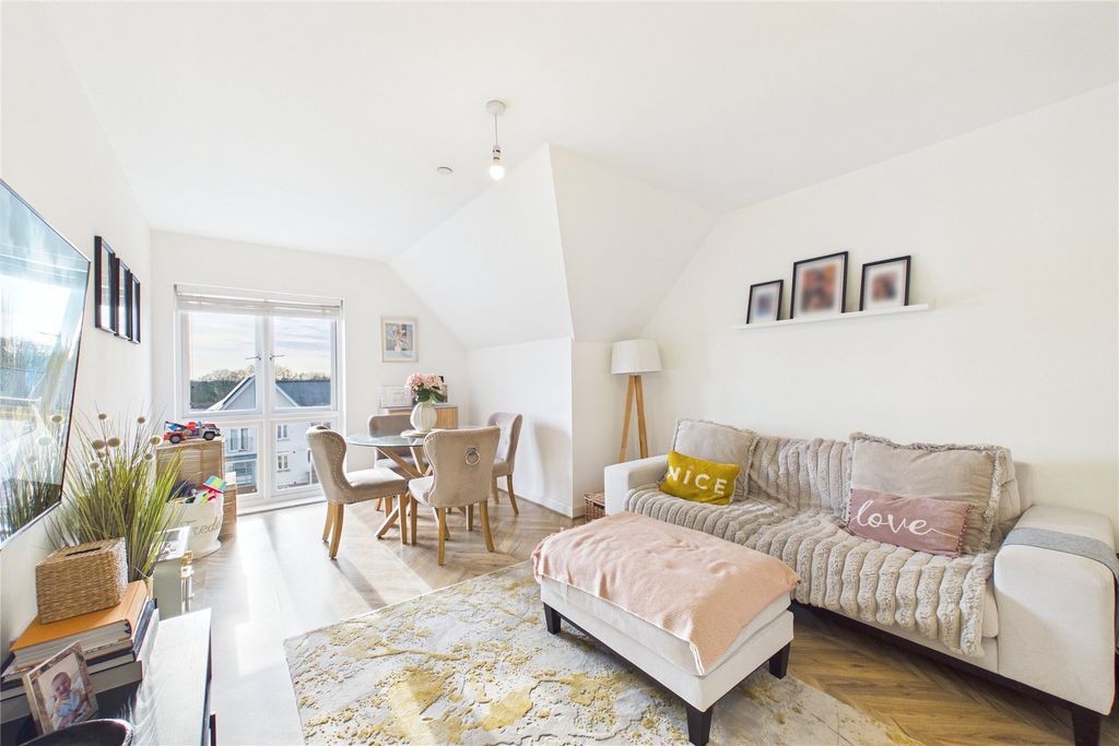 Property photo 3 of 10 Picture No. 05