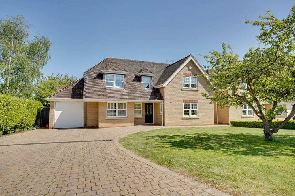 Property photo 1 of 12