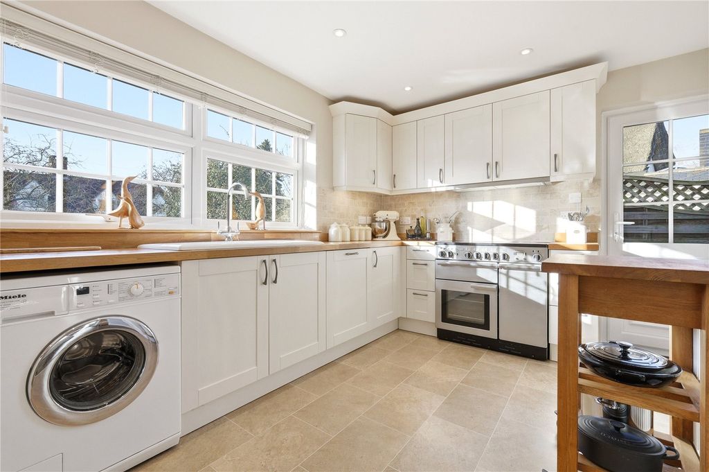 Property photo 2 of 22 Picture No. 03