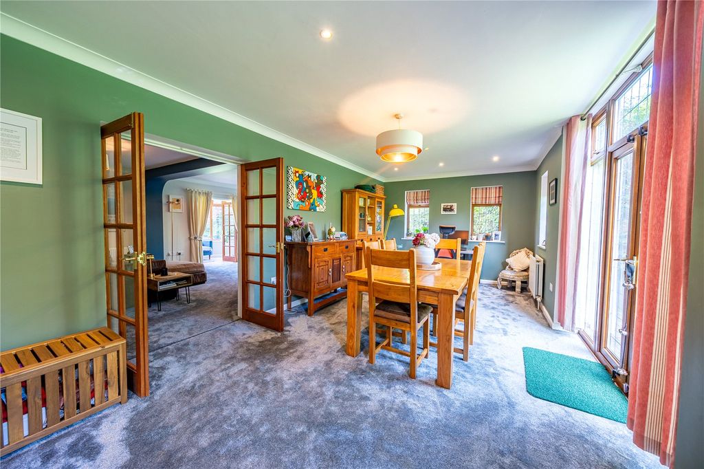 Property photo 3 of 19 Picture No. 13