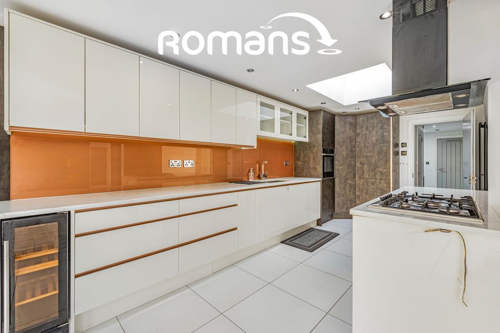 Property photo 2 of 12 Property Image