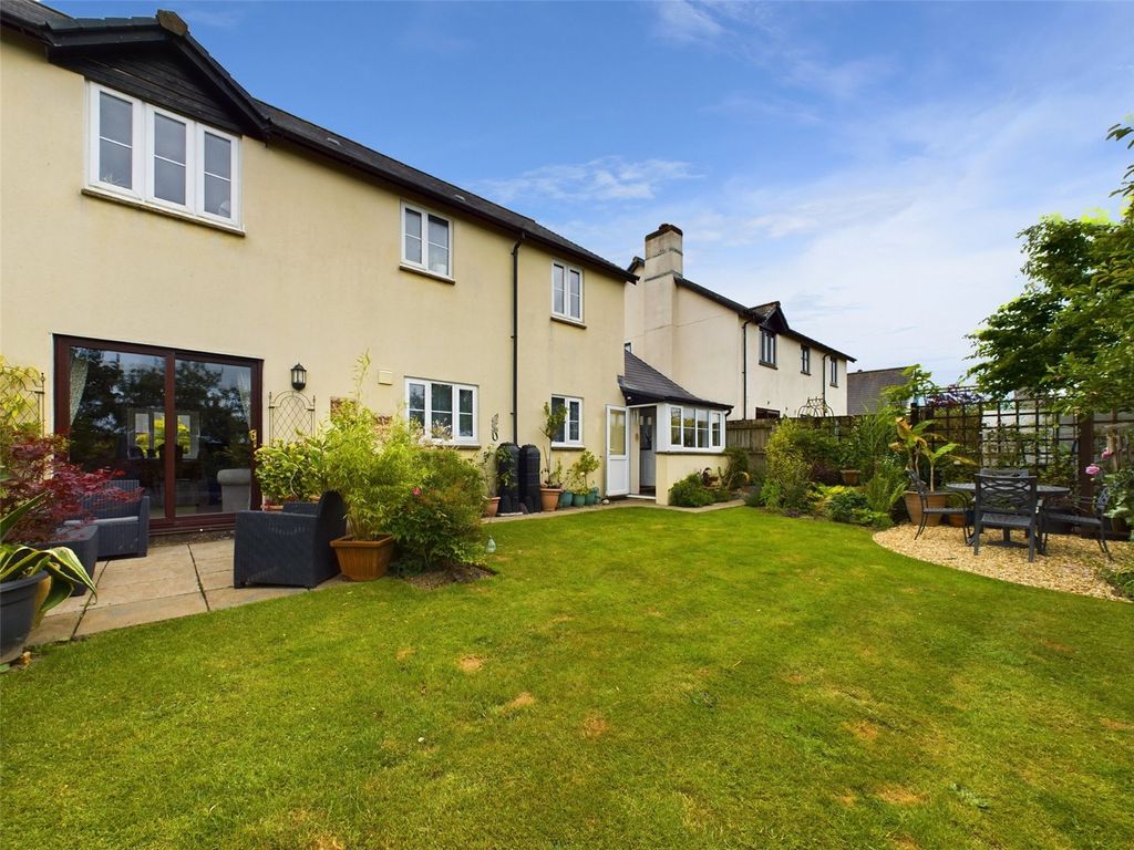 Property photo 3 of 28 Picture No. 24