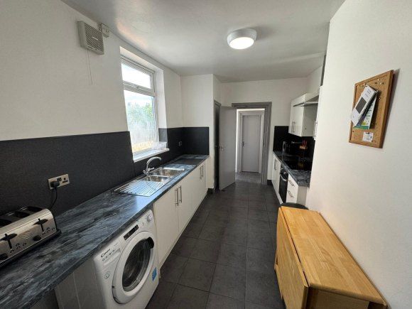 Property photo 1 of 17 8966949.Jpg