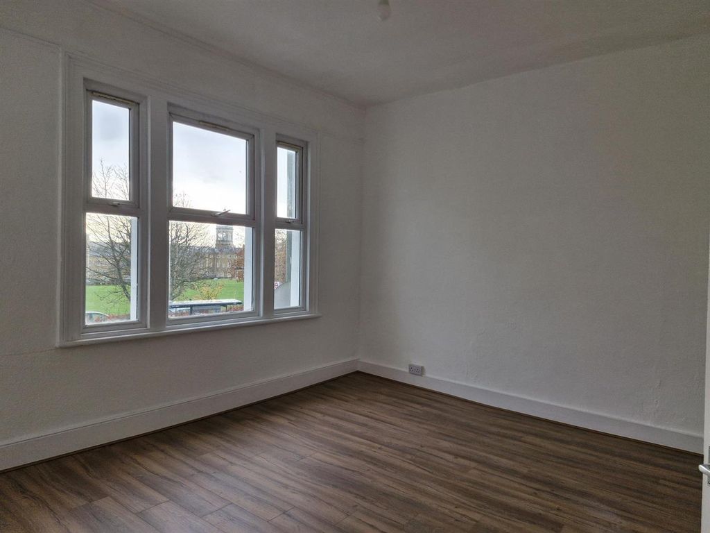 Property photo 3 of 17 20251106_110346.Jpg