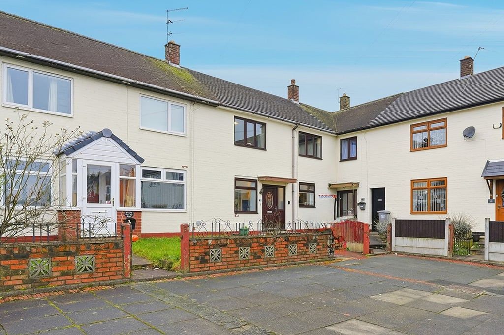 Property photo 1 of 26