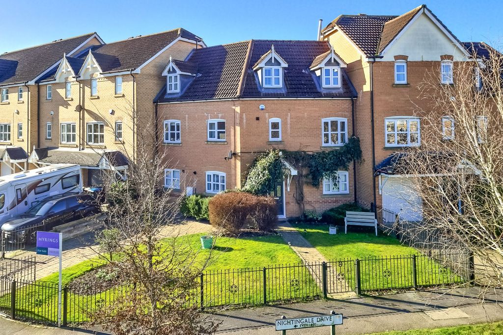 Property photo 1 of 35