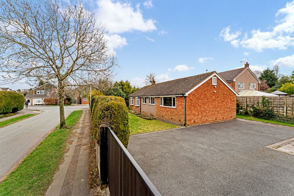 Property photo 3 of 20