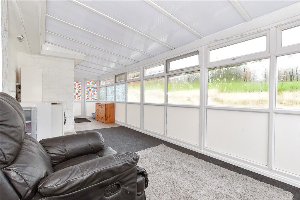 Property photo 3 of 14 Conservatory