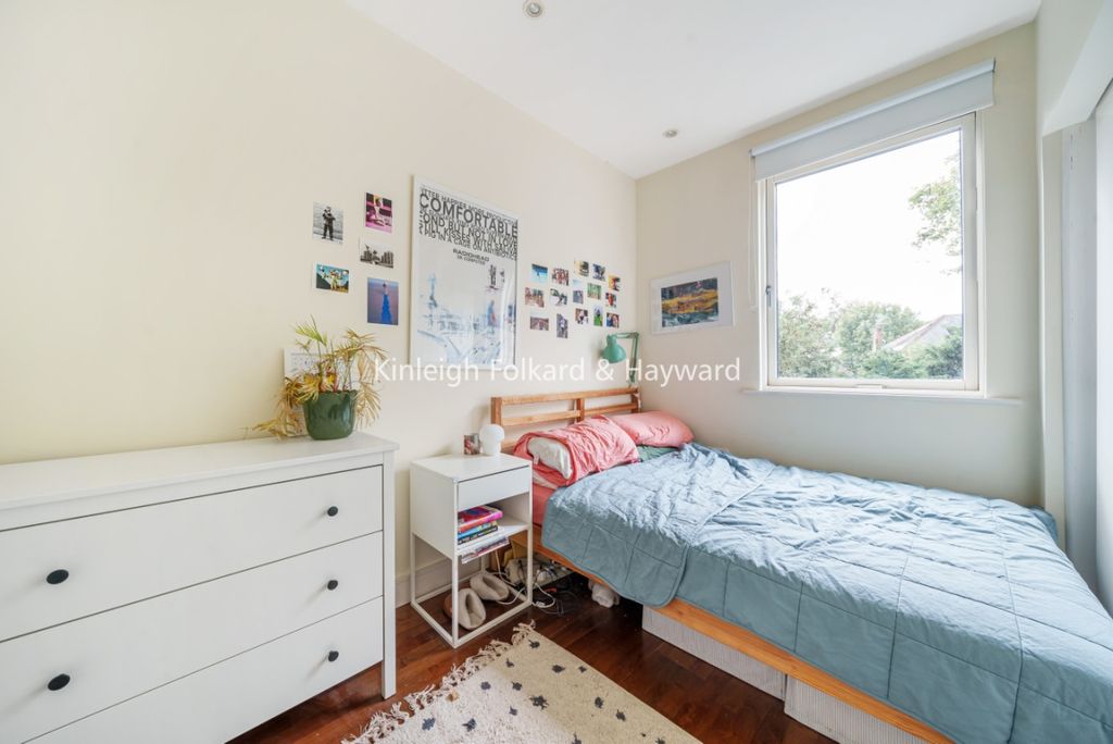 Property photo 2 of 6 A330Dd82-94cd-47B1-9