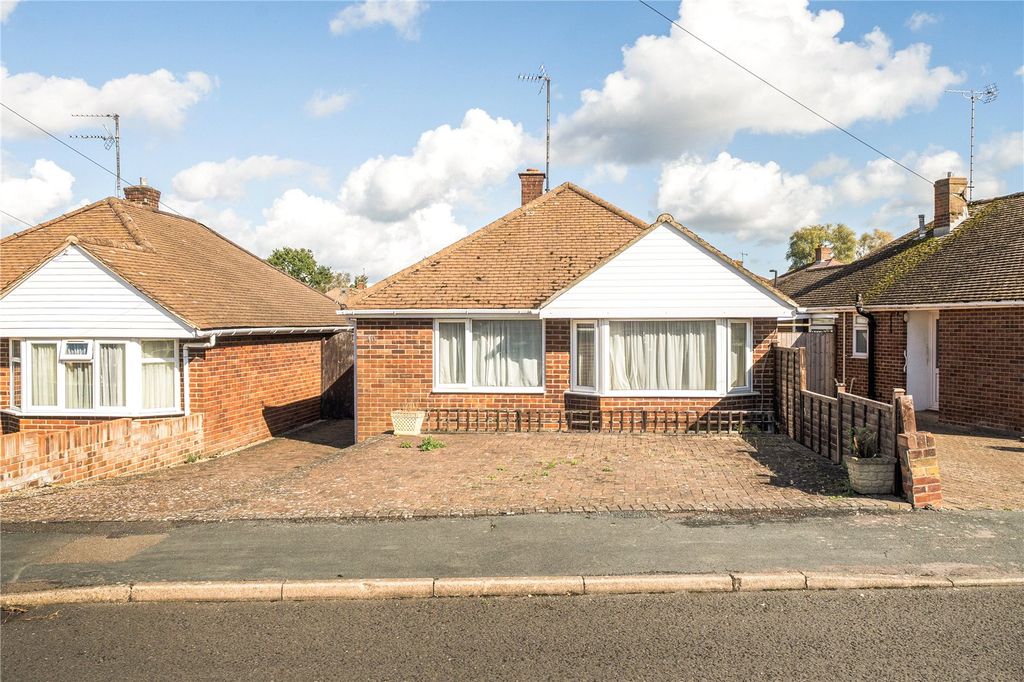 Property photo 1 of 20 Picture No. 04