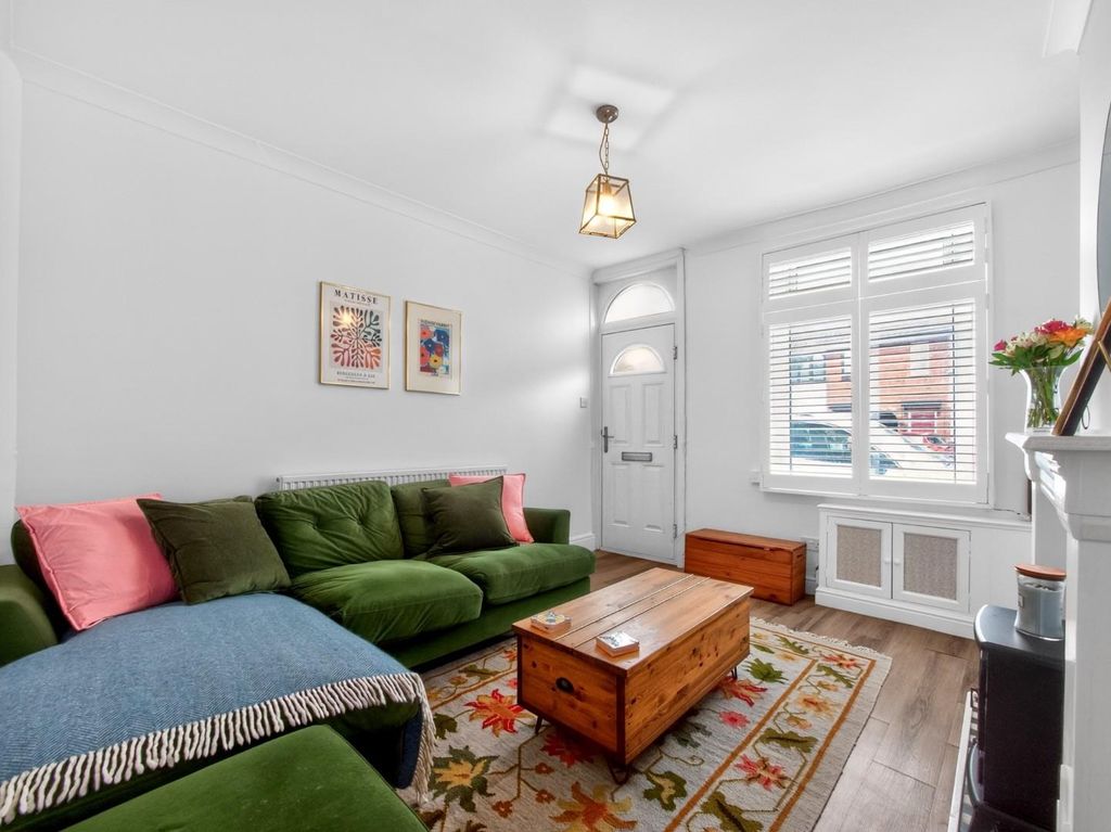 Property photo 3 of 18 Pnmb1425.Jpg