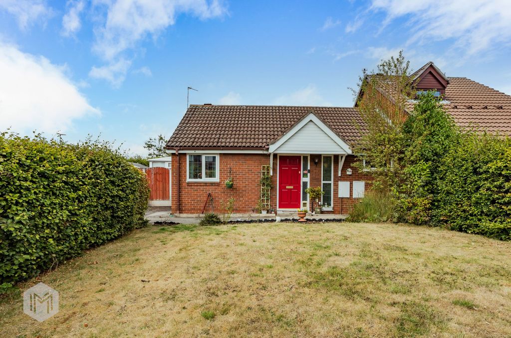 Property photo 1 of 17