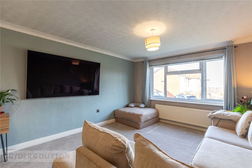 Property photo 2 of 25 Picture No. 03