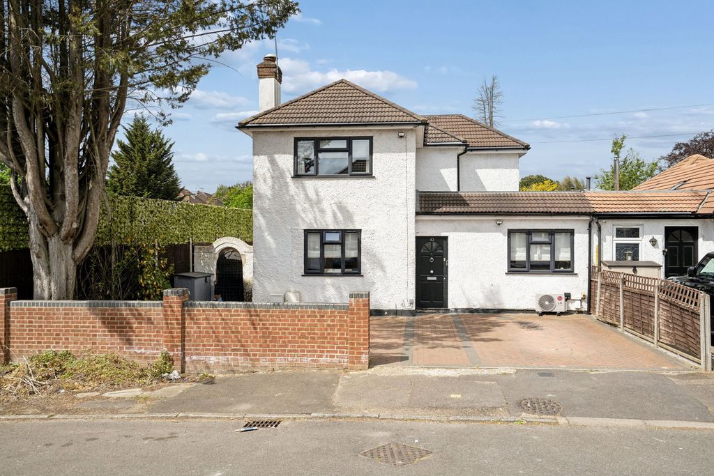Property photo 1 of 24