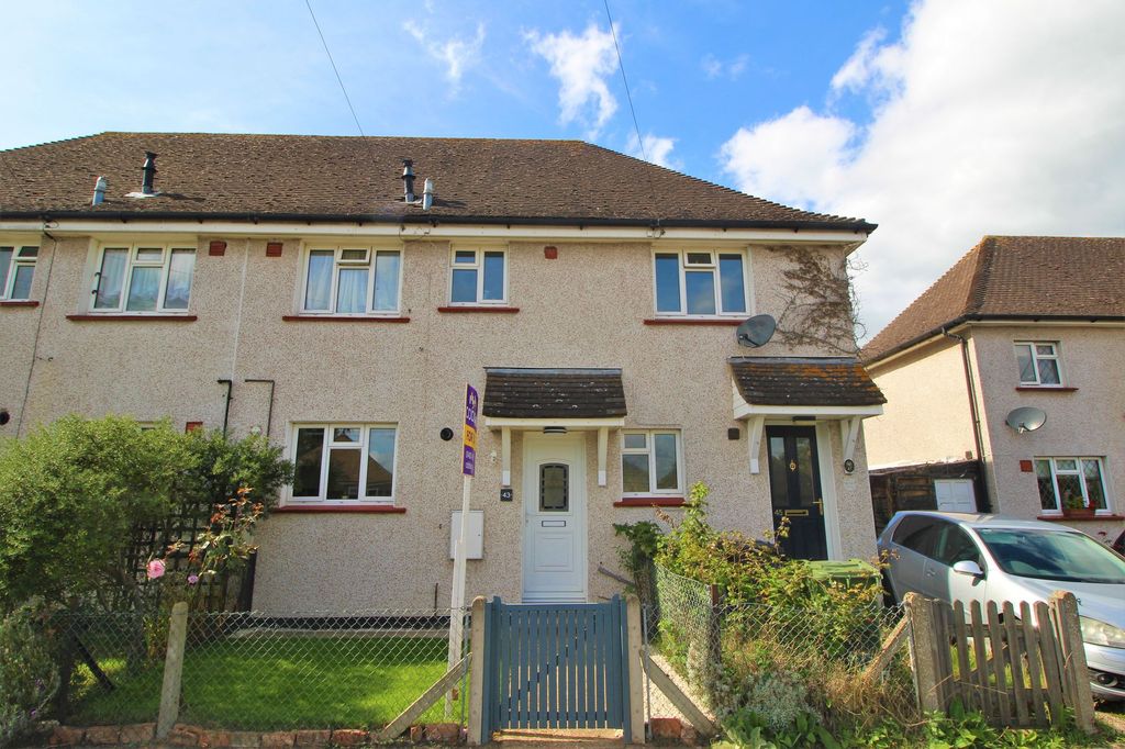 Property photo 1 of 8 External