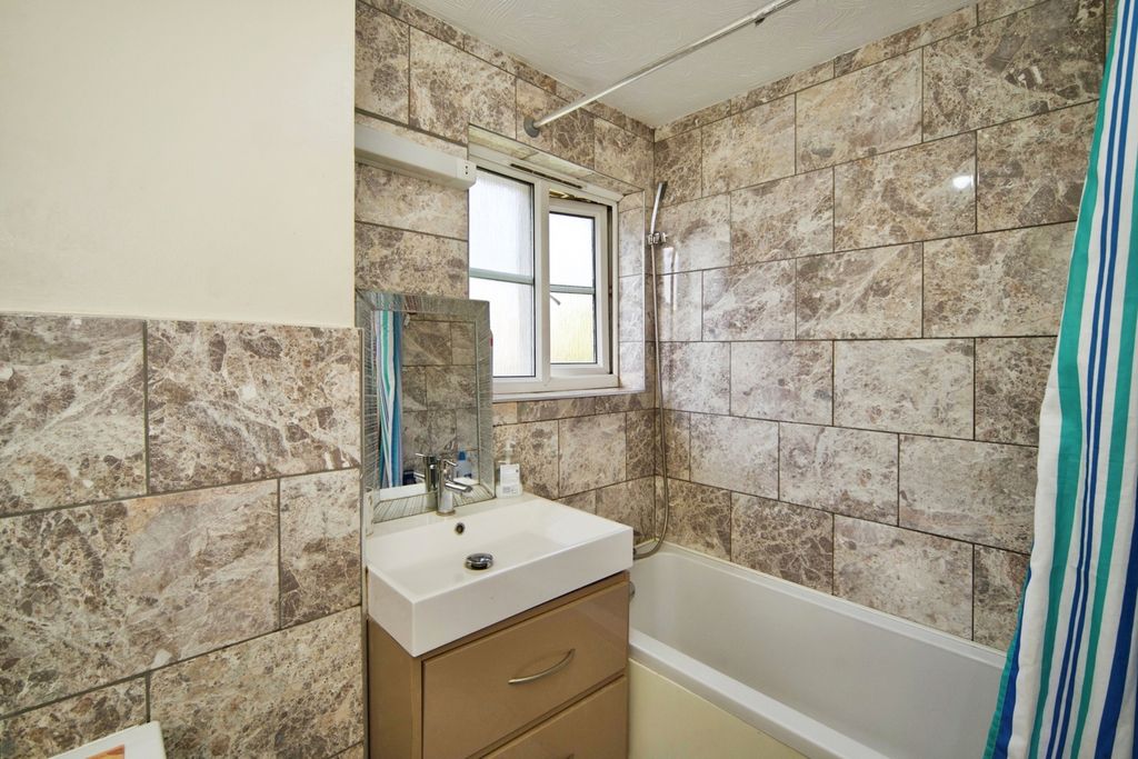 Property photo 3 of 20 Pbox-Img.Jpg