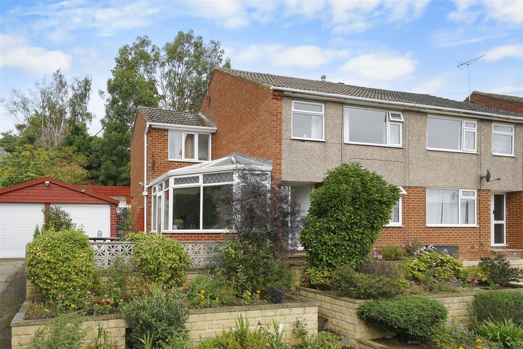 Property photo 1 of 23 Rumplecroft