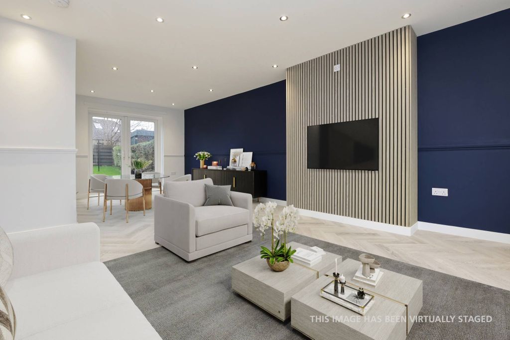 Property photo 2 of 19