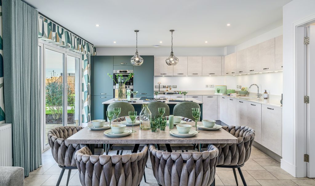 Property photo 2 of 9 Aurs Meadows, Barrhead